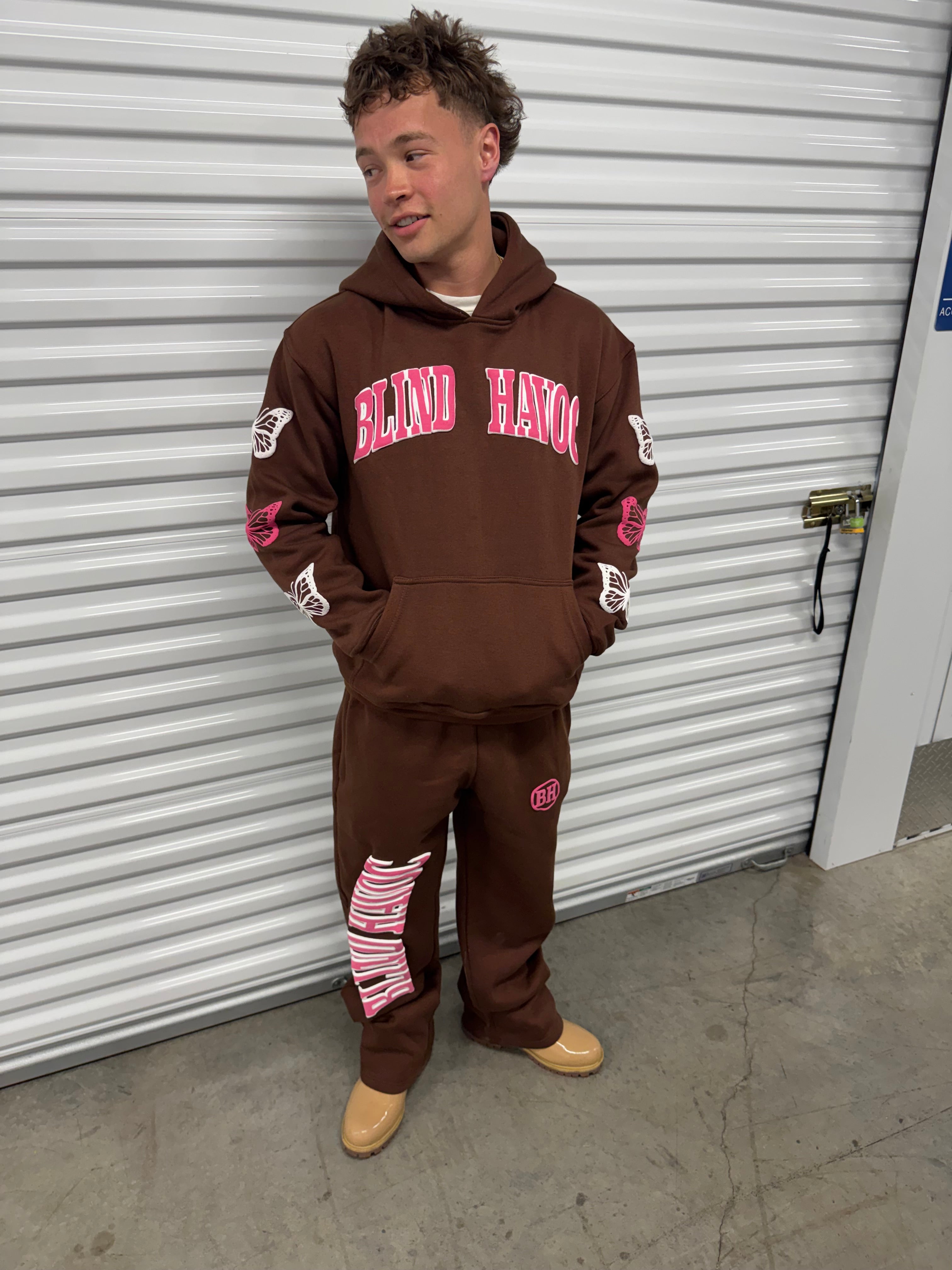 World Needs Love Matching Sweats [Brown]