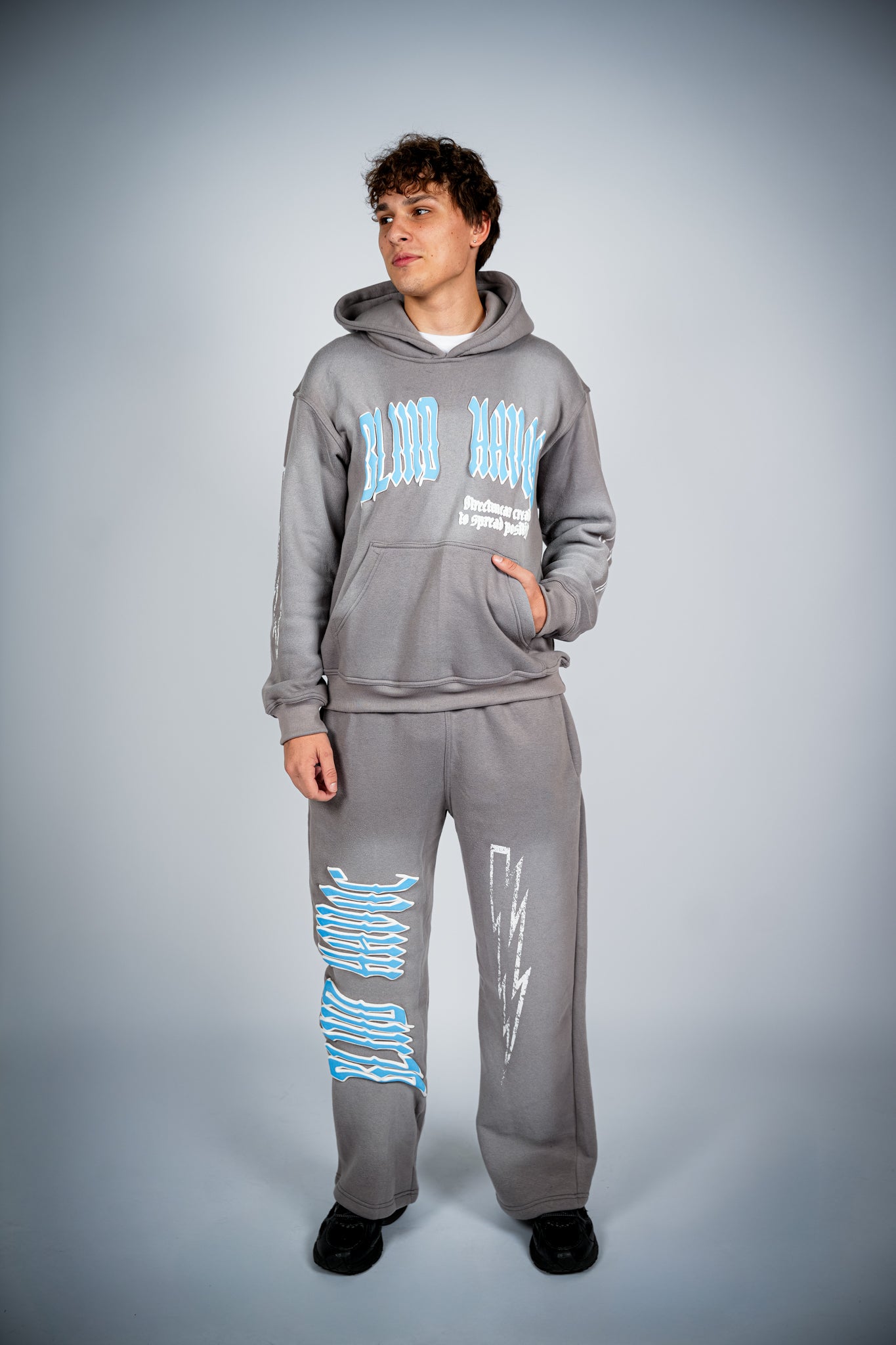 Striker Set [Gray & Light Blue]
